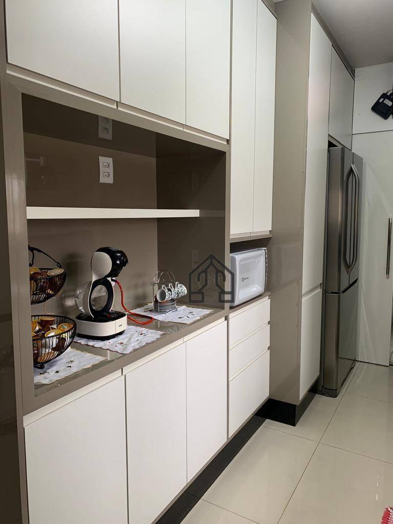 Apartamento à venda com 3 quartos, 127m² - Foto 14