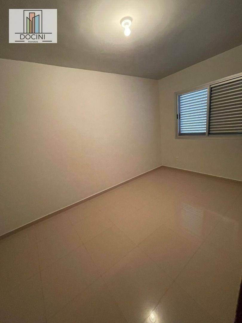 Apartamento à venda com 3 quartos, 87m² - Foto 5