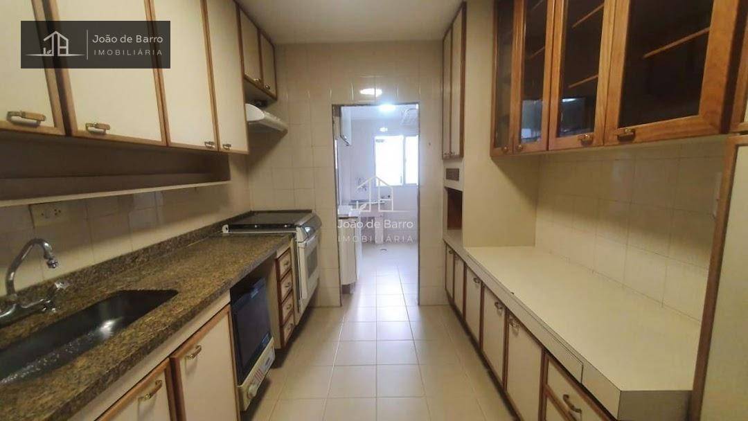 Apartamento à venda com 3 quartos, 84m² - Foto 9