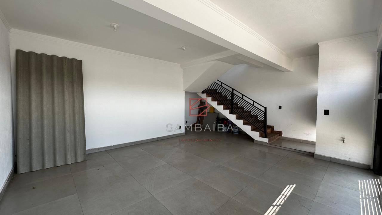 Casa à venda com 3 quartos, 121m² - Foto 2