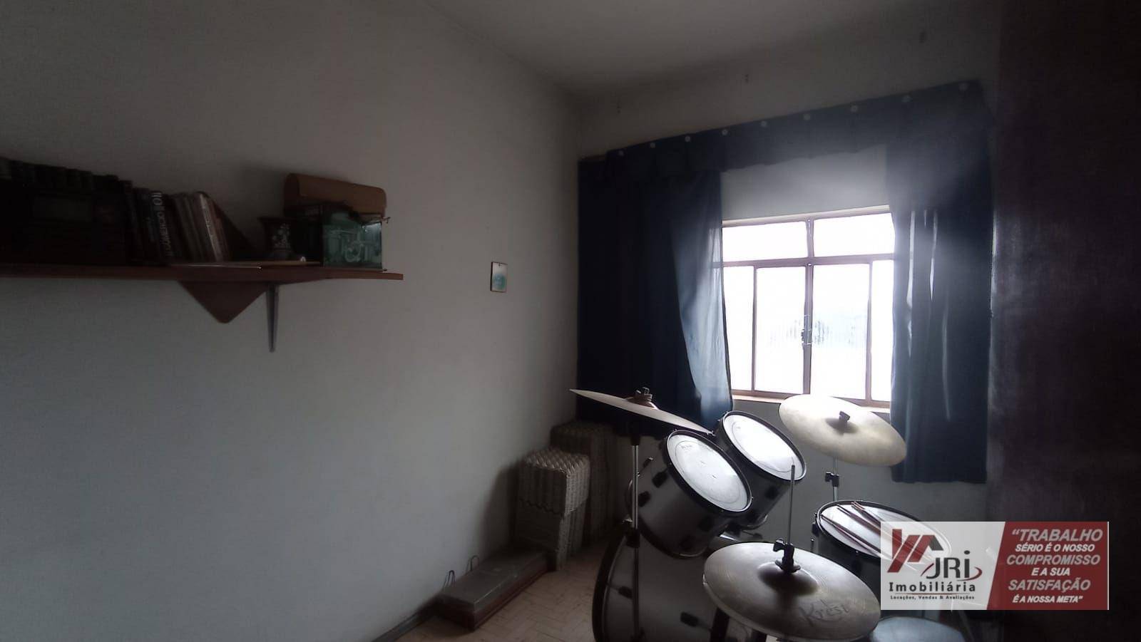 Casa à venda com 3 quartos, 247M2 - Foto 8