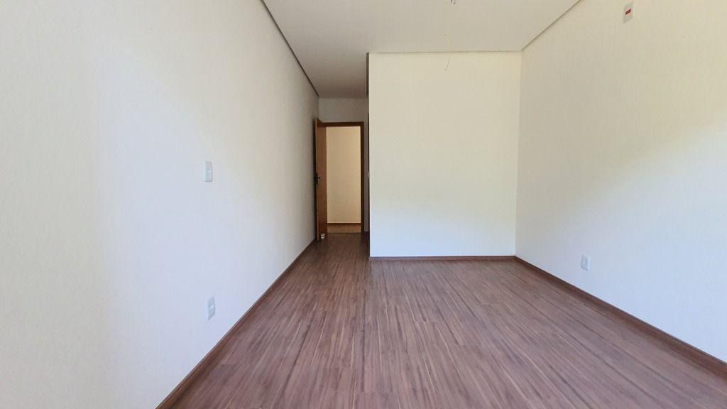 Casa à venda com 4 quartos, 212m² - Foto 12