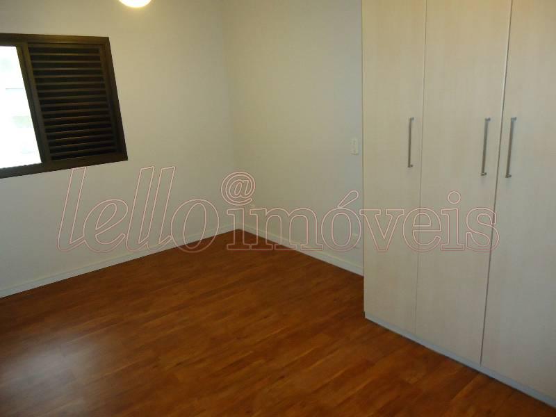 Apartamento para alugar com 3 quartos, 105m² - Foto 9