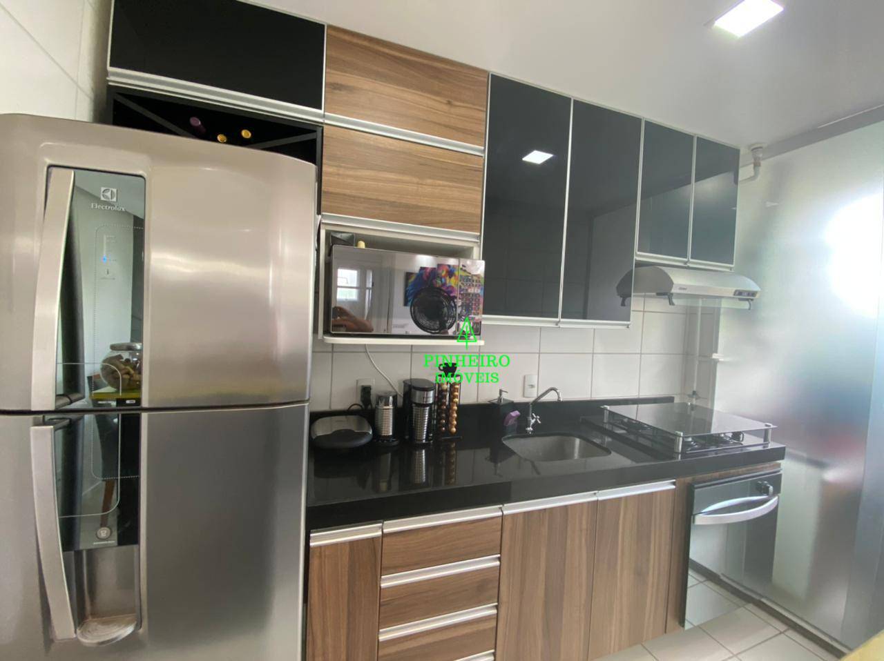 Apartamento à venda com 2 quartos, 57m² - Foto 2