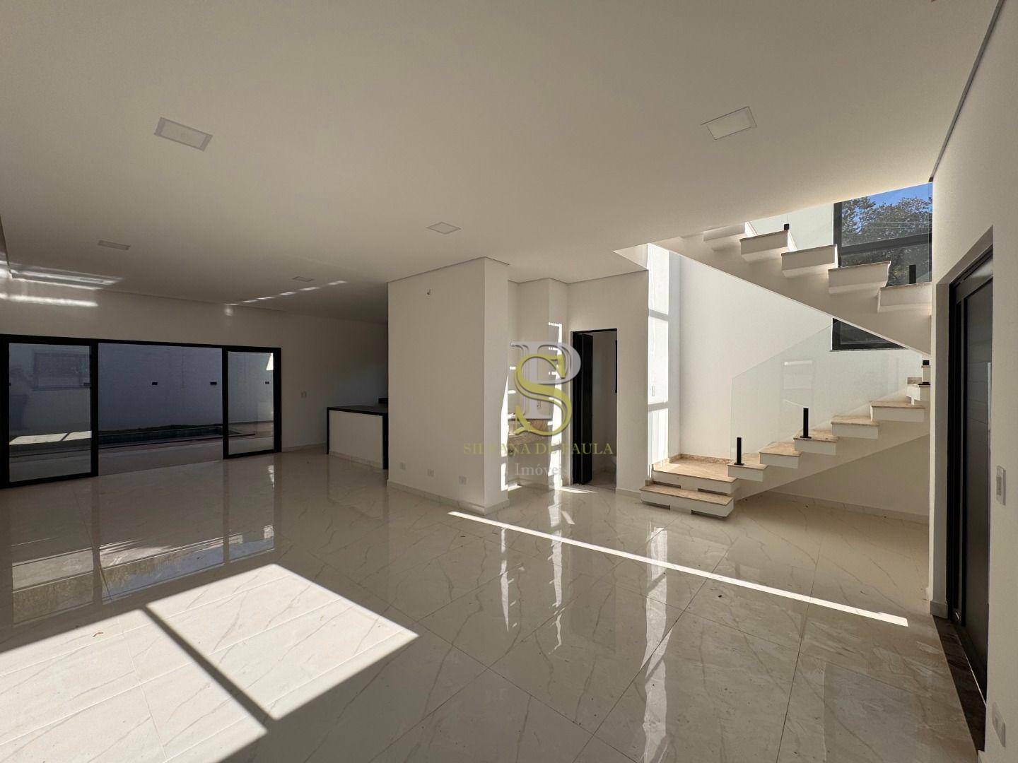 Casa à venda com 3 quartos, 174m² - Foto 6