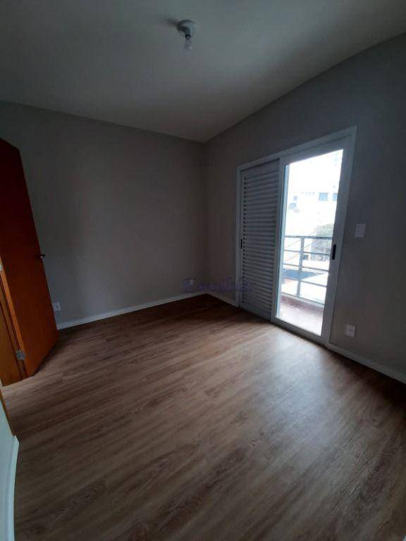 Sobrado à venda com 3 quartos, 220m² - Foto 13