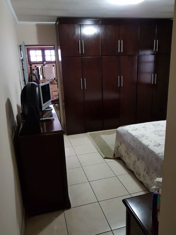 Casa à venda com 2 quartos, 250M2 - Foto 14