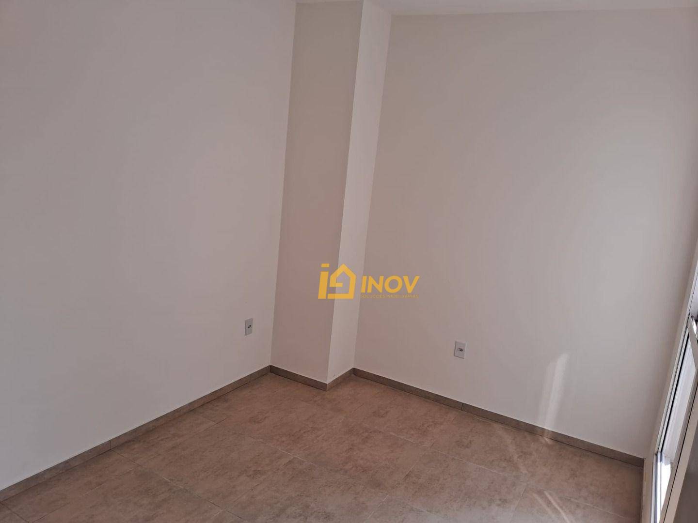 Apartamento à venda com 2 quartos, 70m² - Foto 11