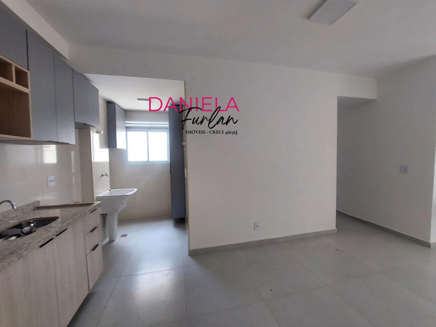 Apartamento para alugar com 3 quartos, 66m² - Foto 4