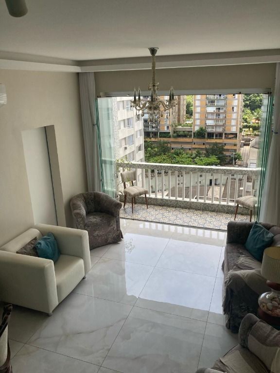 Apartamento à venda com 3 quartos, 92m² - Foto 3