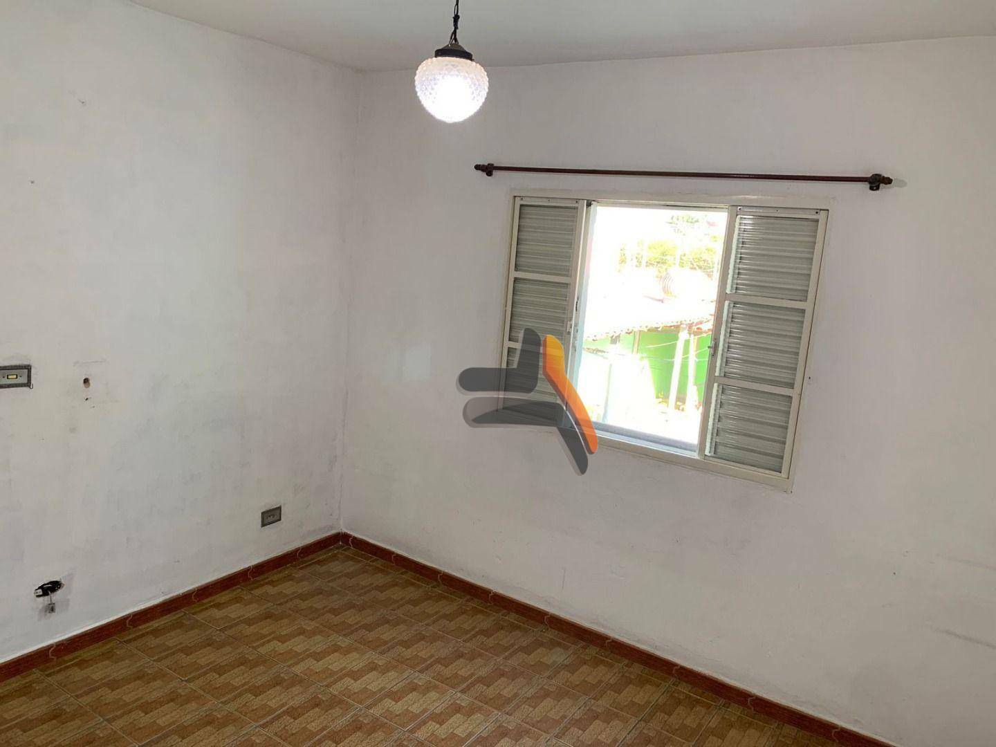 Casa à venda com 2 quartos, 150m² - Foto 7