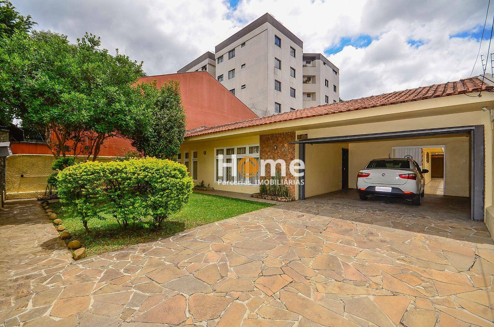 Casa à venda com 3 quartos, 300m² - Foto 3