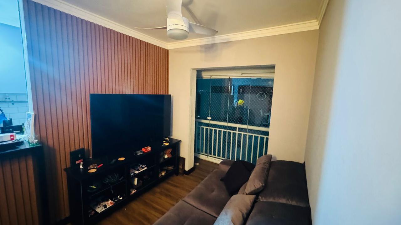 Apartamento à venda com 2 quartos, 57m² - Foto 2