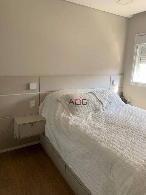 Apartamento à venda com 2 quartos, 76m² - Foto 10