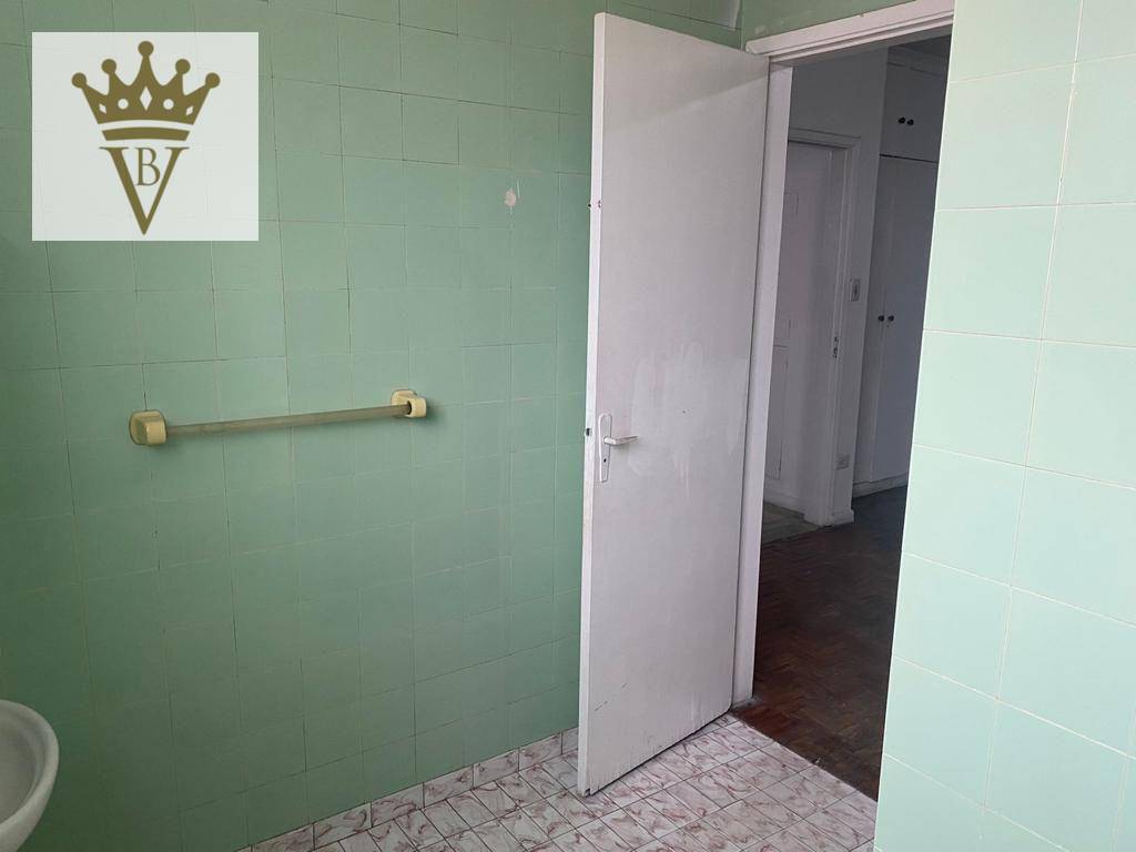 Casa à venda com 4 quartos, 235m² - Foto 32