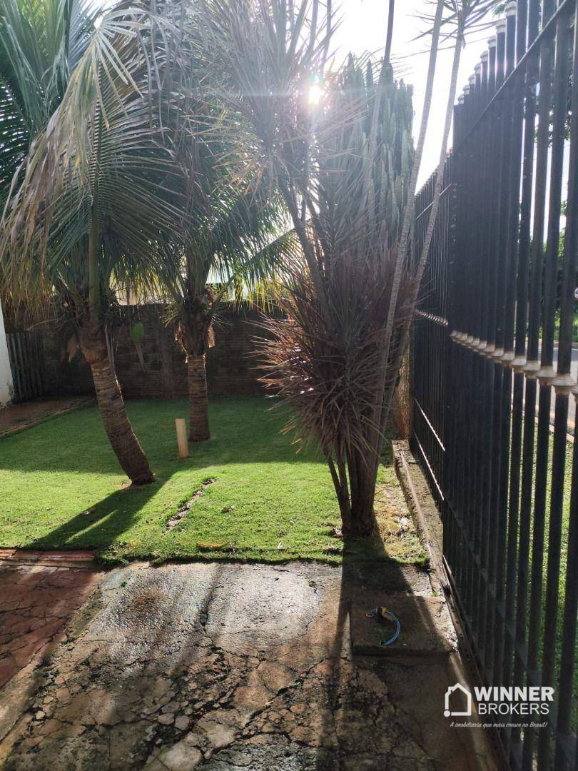 Casa, 3 quartos, 136 m² - Foto 2