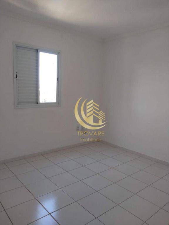 Apartamento à venda com 2 quartos, 75m² - Foto 12