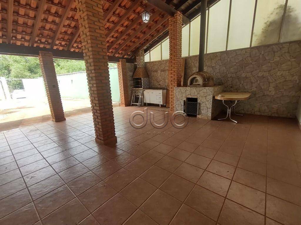 Chácara à venda com 3 quartos, 230m² - Foto 9