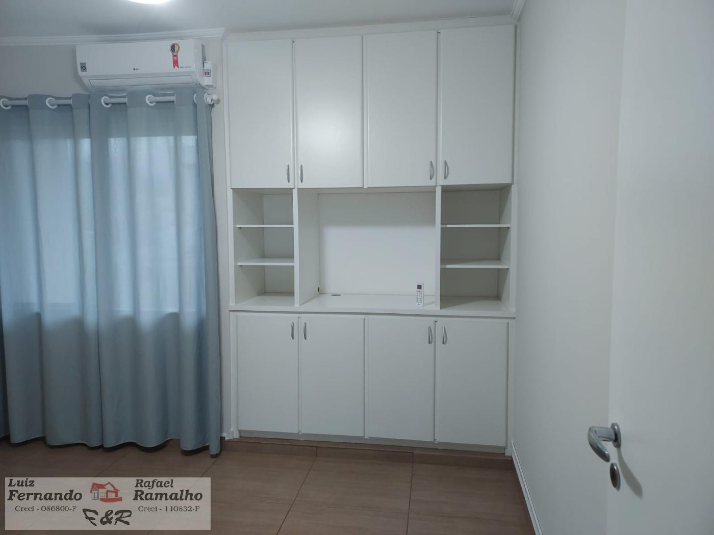 Casa à venda com 4 quartos, 1000m² - Foto 12