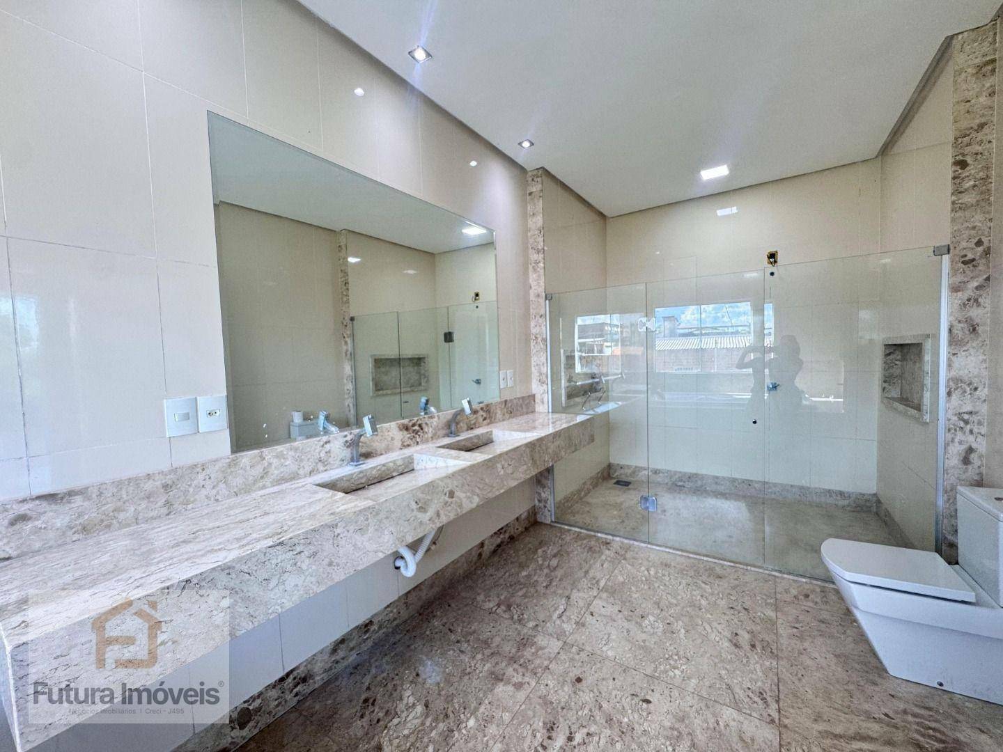 Casa à venda com 3 quartos, 332m² - Foto 18