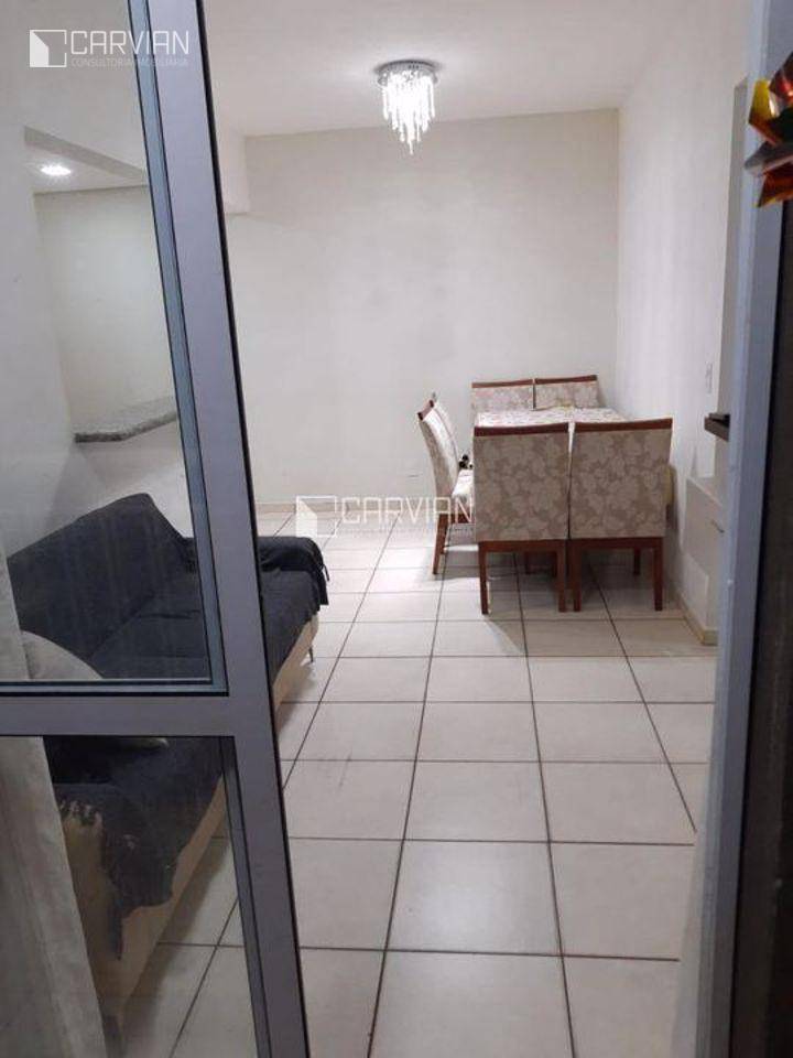 Apartamento à venda com 2 quartos, 62m² - Foto 3