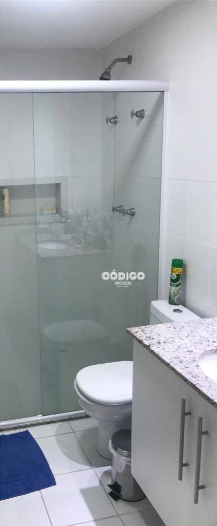 Apartamento à venda com 2 quartos, 70m² - Foto 25