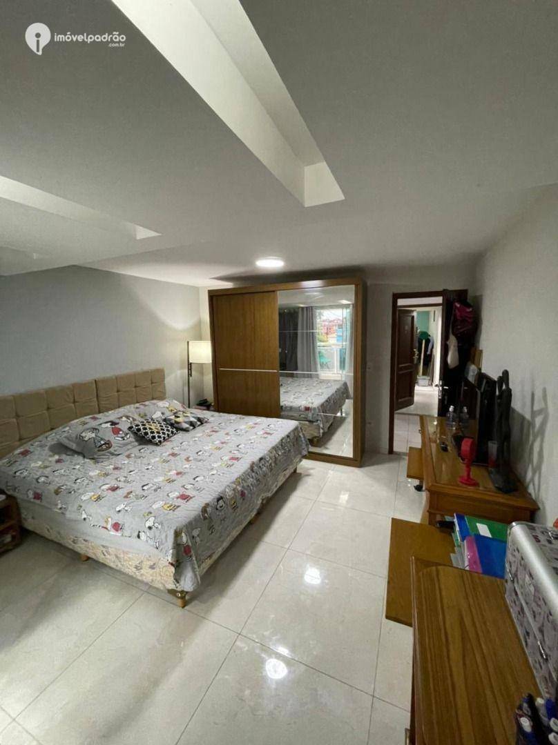 Casa de Condomínio à venda com 3 quartos, 180m² - Foto 15