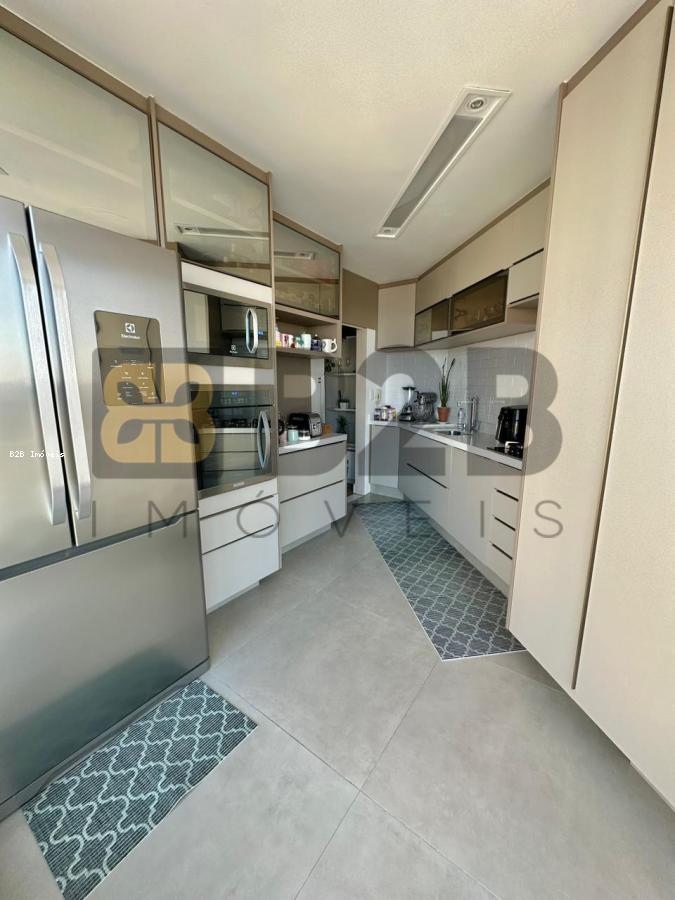 Cobertura à venda com 2 quartos, 138m² - Foto 5