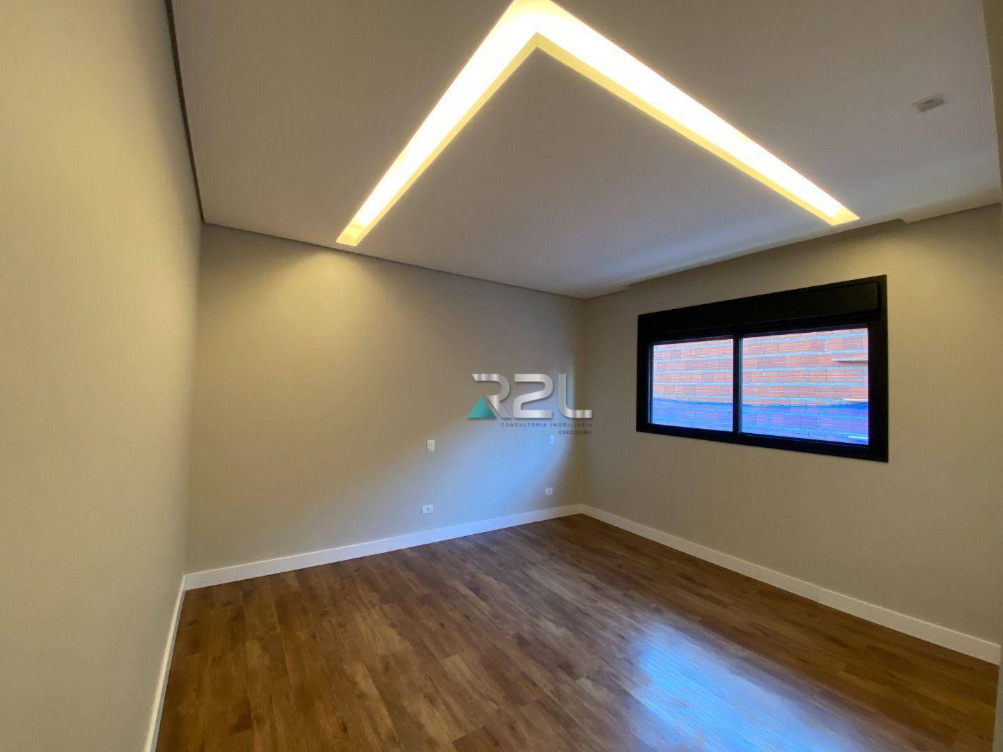 Sobrado à venda com 4 quartos, 310m² - Foto 14