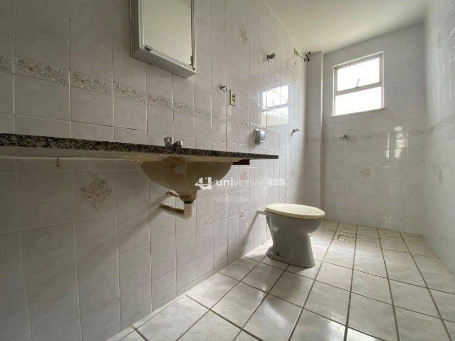 Apartamento para alugar com 3 quartos, 91m² - Foto 11