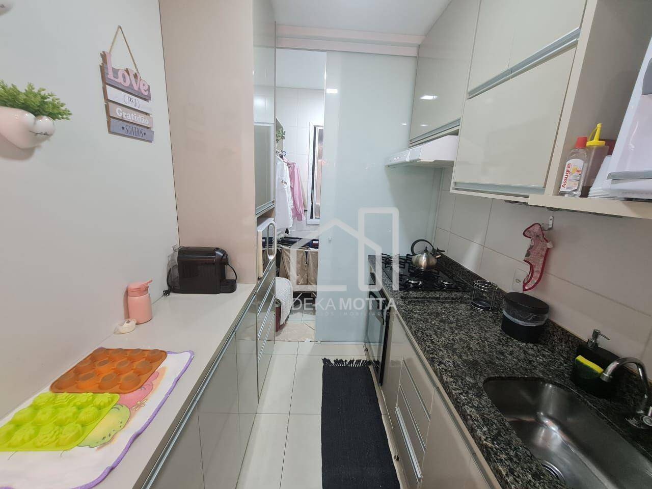 Apartamento à venda com 2 quartos, 58m² - Foto 4