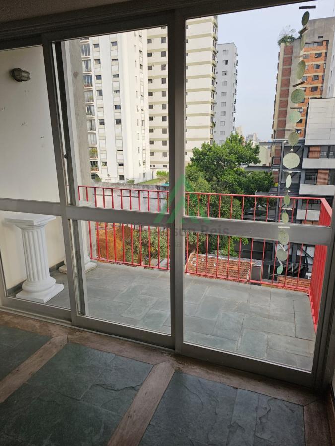 Apartamento à venda com 3 quartos, 81m² - Foto 8