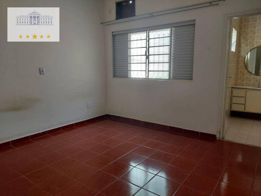 Casa à venda com 3 quartos, 237m² - Foto 6