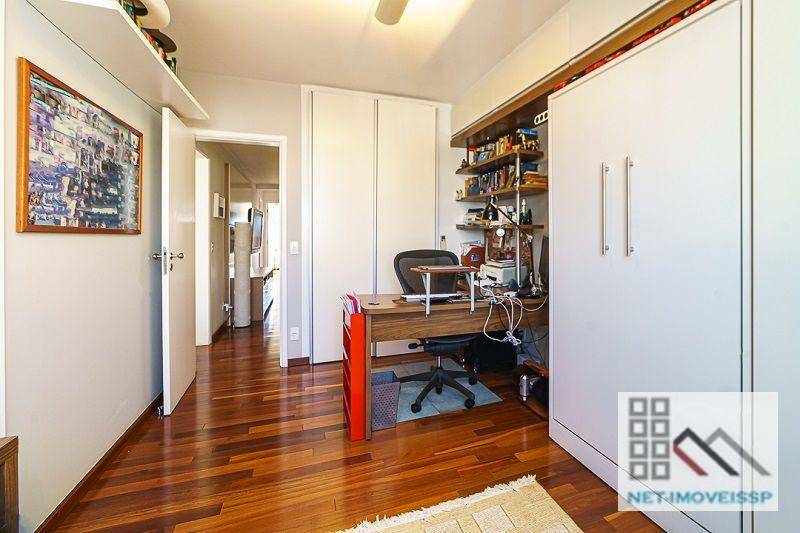 Apartamento à venda com 4 quartos, 240m² - Foto 37