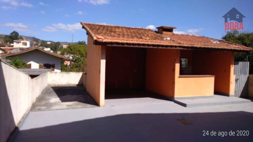 Casa à venda com 4 quartos, 186m² - Foto 24