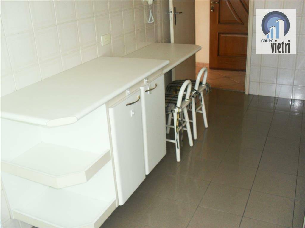 Apartamento à venda com 2 quartos, 58m² - Foto 19