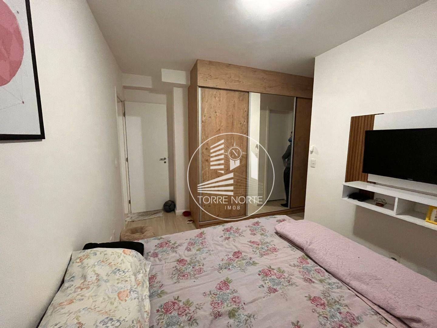 Apartamento à venda com 2 quartos, 56m² - Foto 13