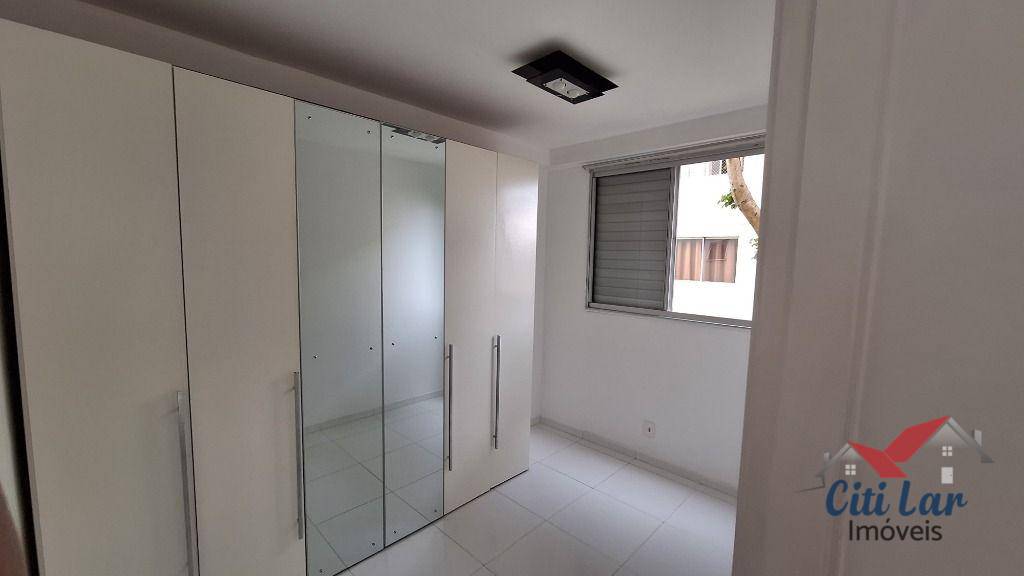 Apartamento à venda e aluguel com 2 quartos, 43m² - Foto 10