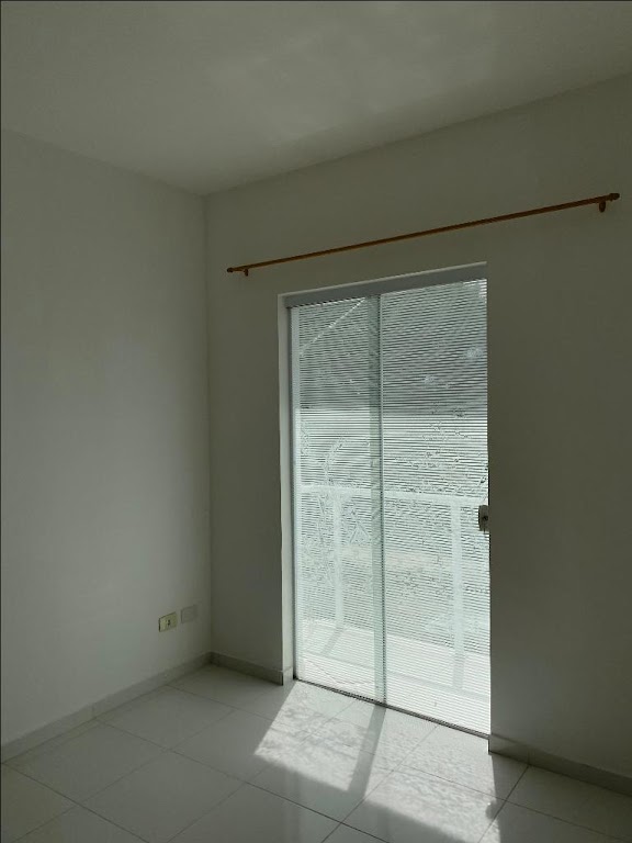 Sobrado à venda com 3 quartos, 100m² - Foto 34