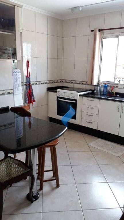 Apartamento à venda com 2 quartos, 90m² - Foto 4