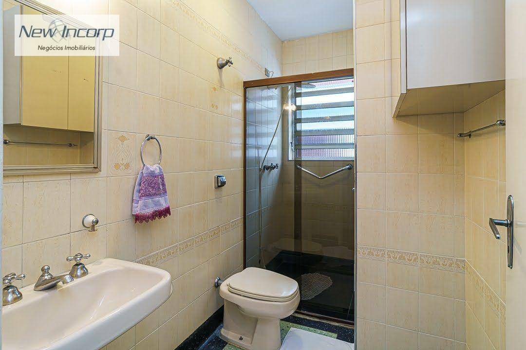 Sobrado à venda com 4 quartos, 225m² - Foto 43