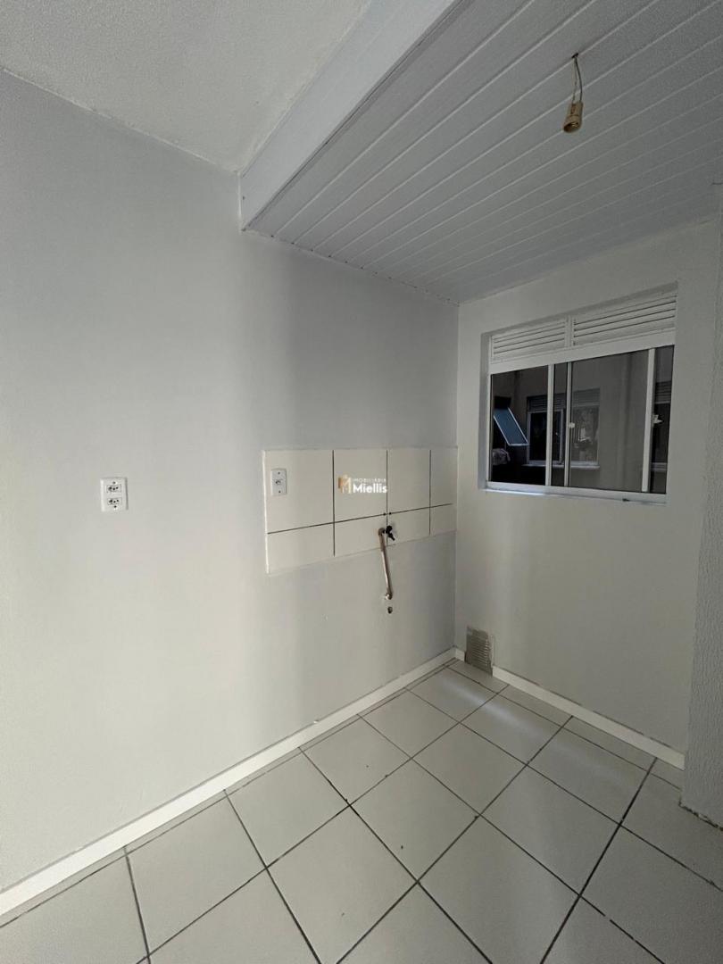 Apartamento à venda com 2 quartos, 61m² - Foto 11