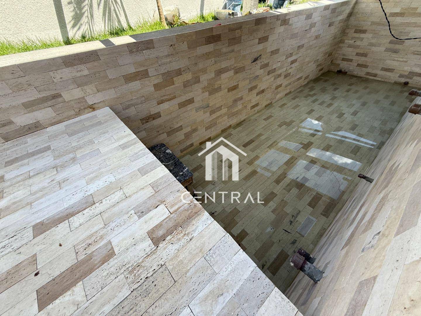 Casa de Condomínio à venda com 4 quartos, 237m² - Foto 13