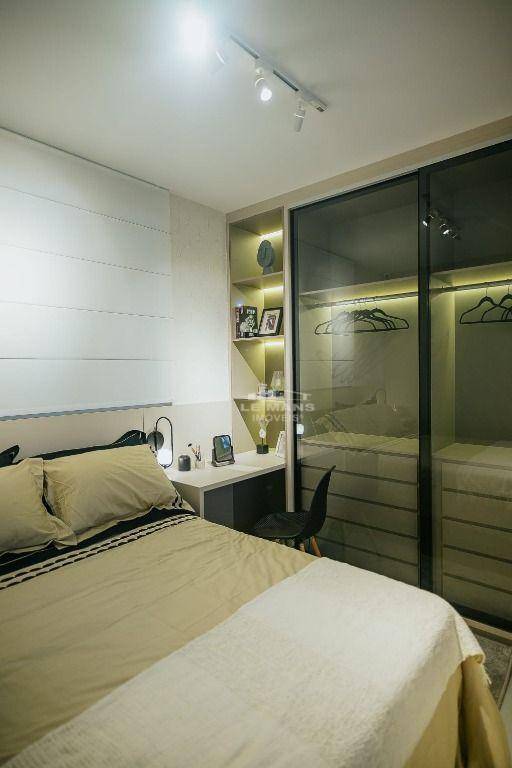 Apartamento à venda com 2 quartos, 43m² - Foto 6