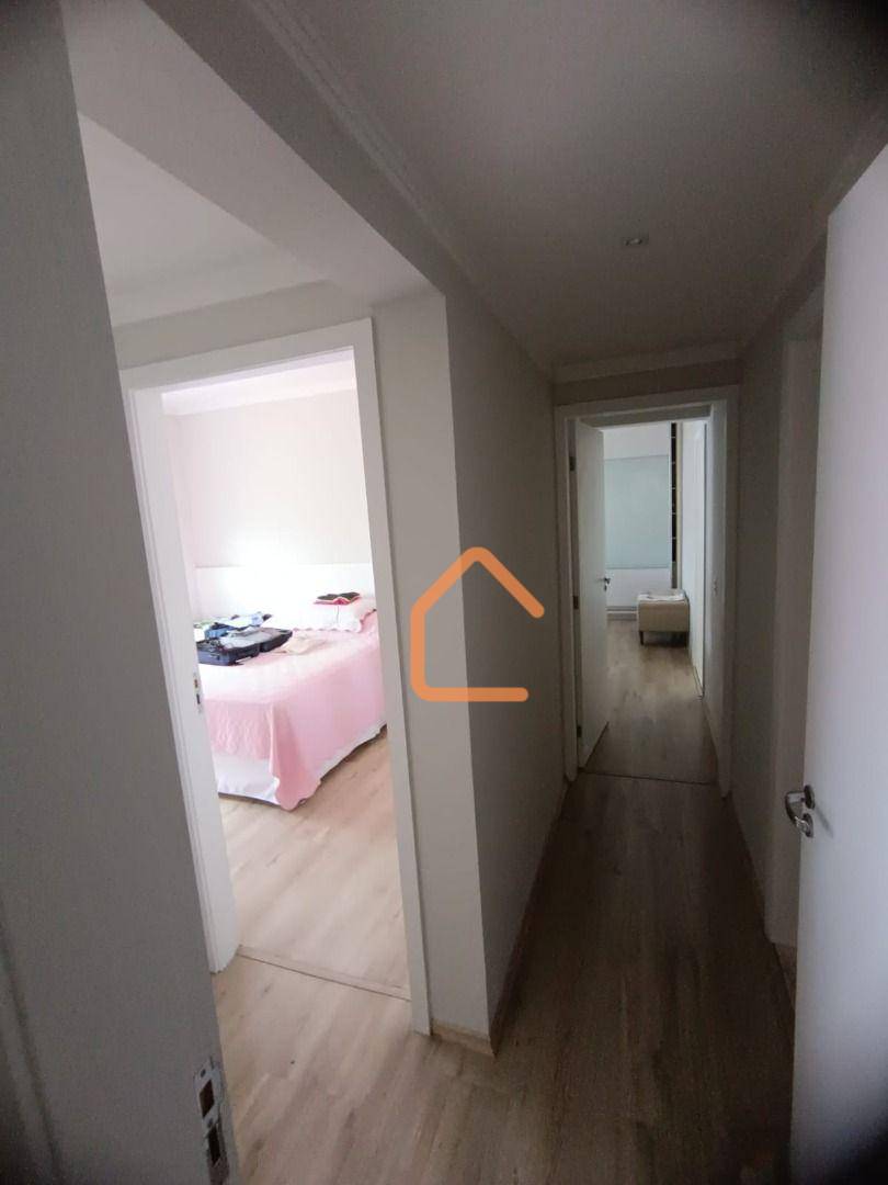 Apartamento à venda com 3 quartos, 157m² - Foto 18