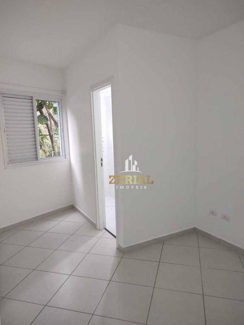 Apartamento para alugar com 2 quartos, 50m² - Foto 12