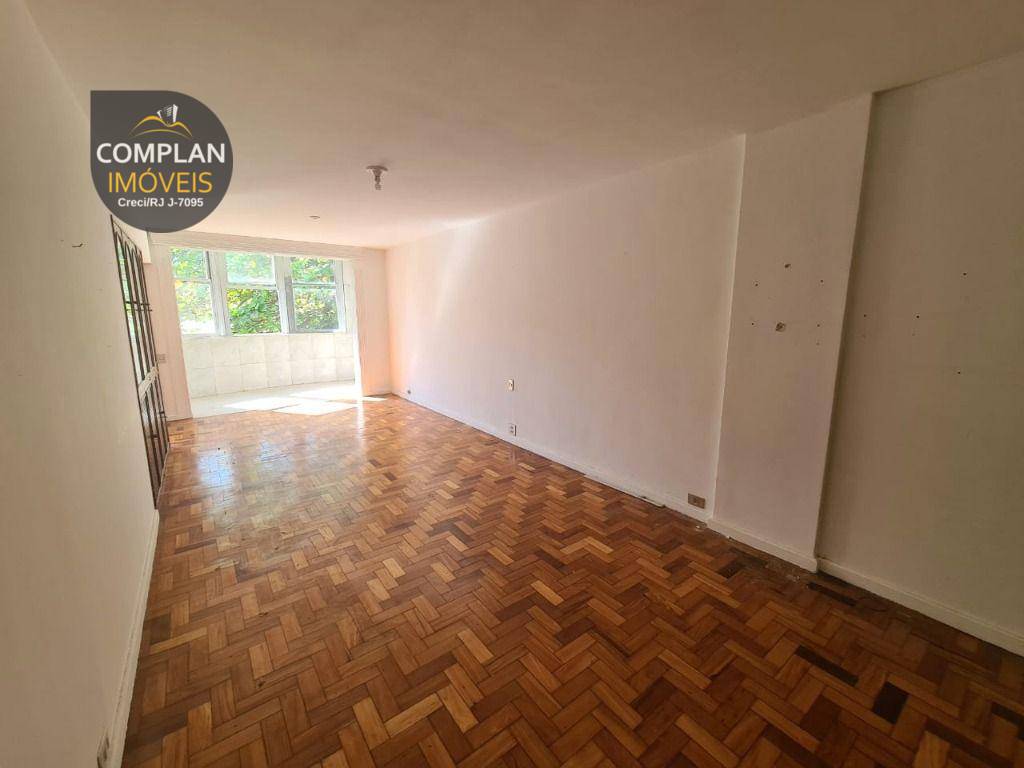 Apartamento à venda com 3 quartos, 120m² - Foto 3