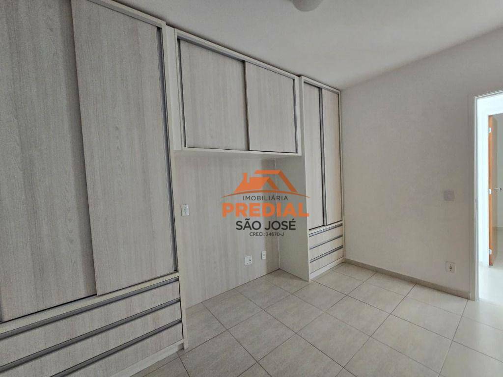 Apartamento para alugar com 2 quartos, 82m² - Foto 7