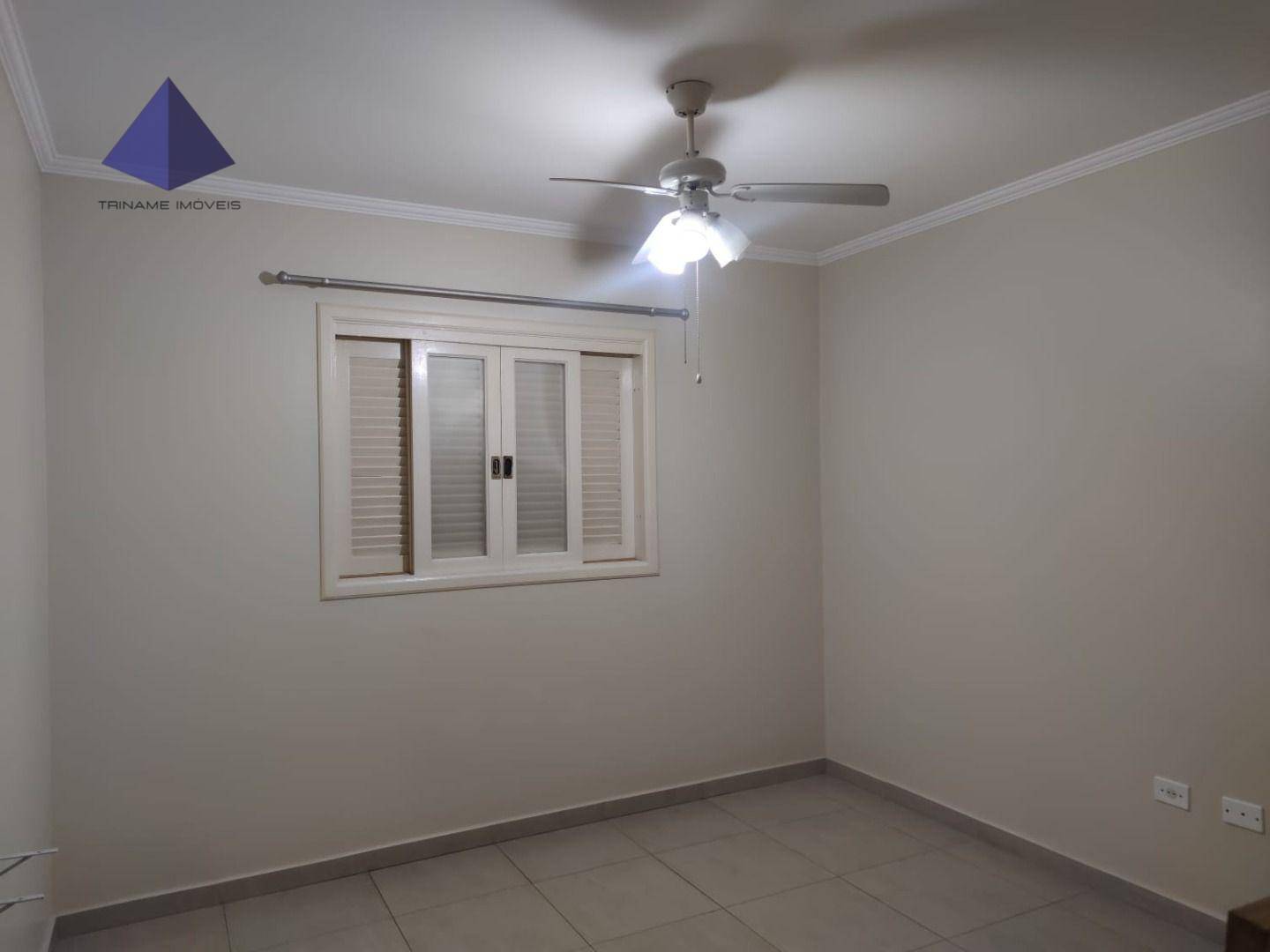 Sobrado à venda com 3 quartos, 125m² - Foto 3