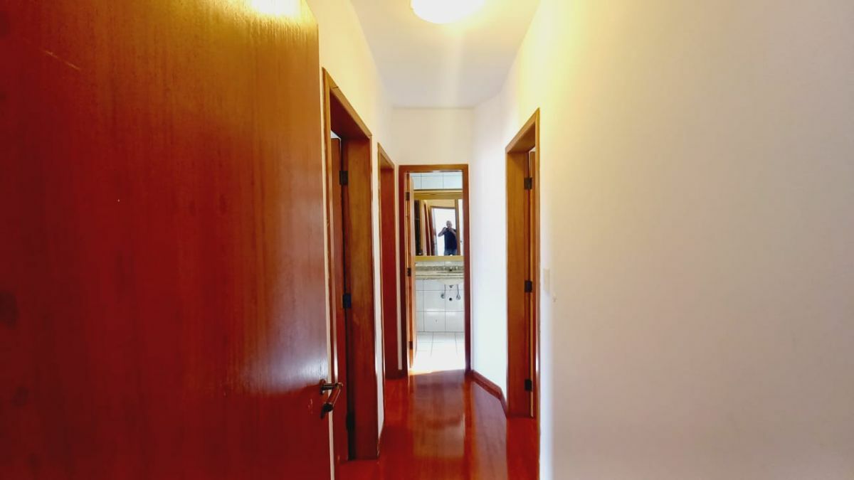 Apartamento à venda com 3 quartos, 96m² - Foto 3